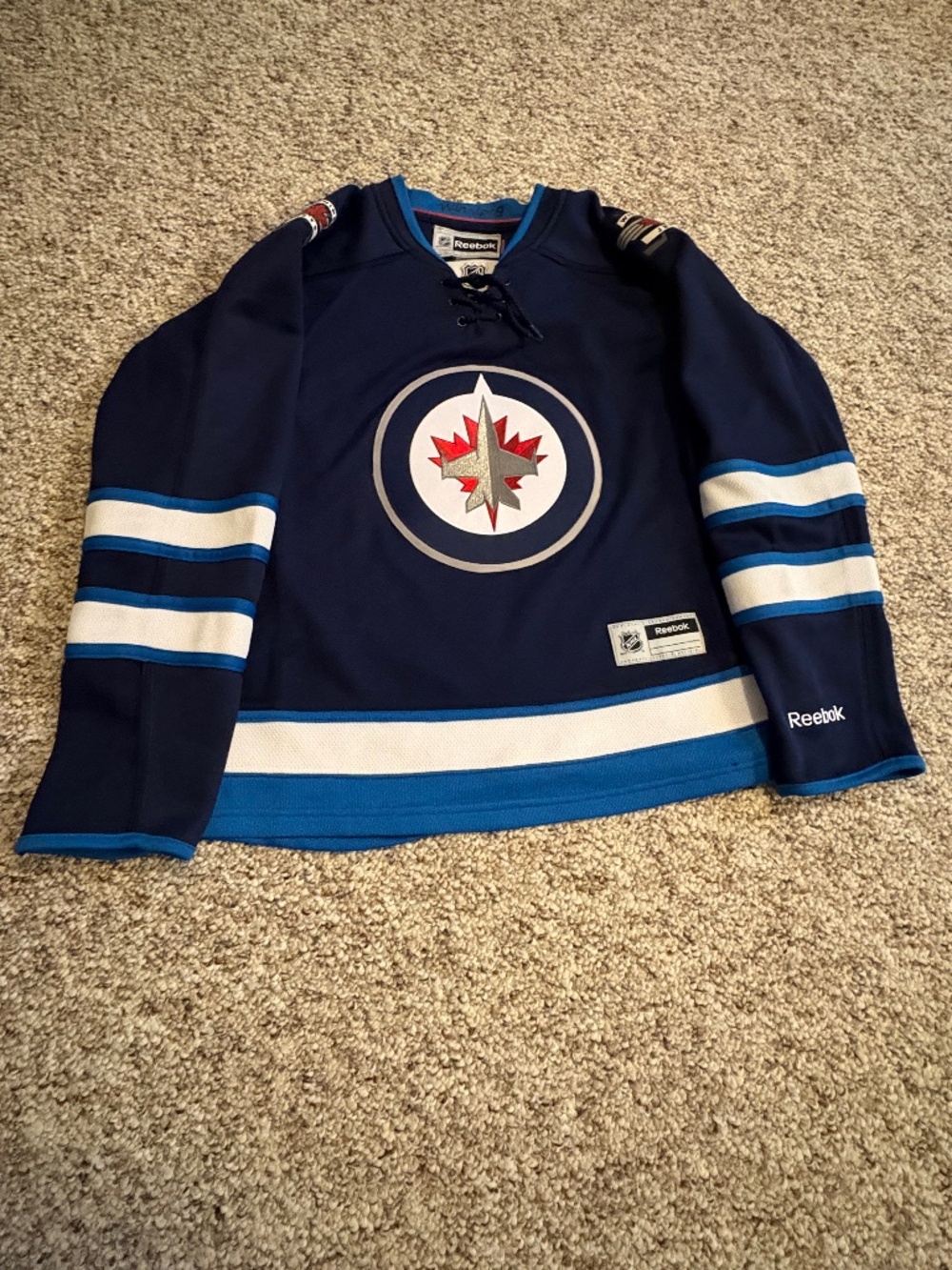 Woman’s Winnipeg Jets Jersey